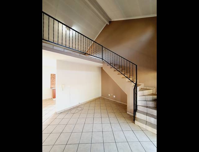 2 BEDROOM APARTMENT FOR SALE IN VORNA VALLEY